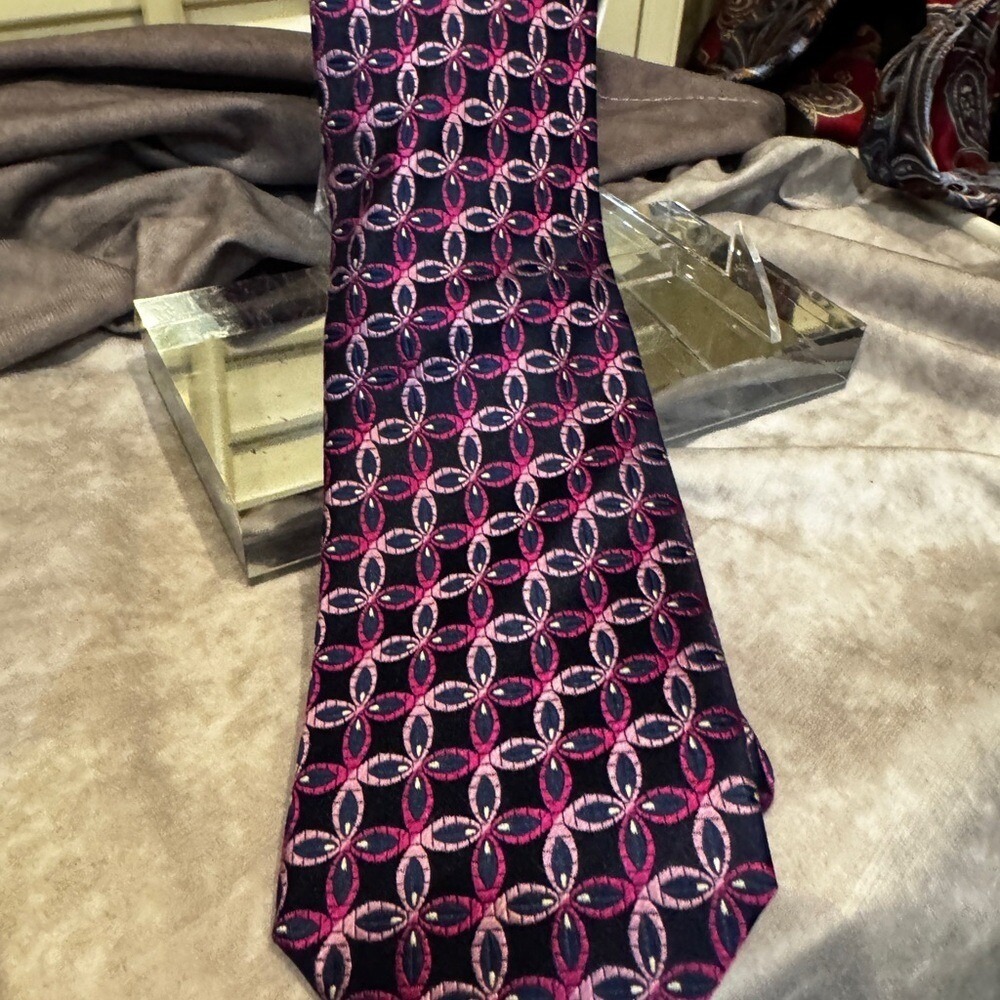 Vintage Countess Mara Silk Crown Navy/Pinks‎ Modern Tie